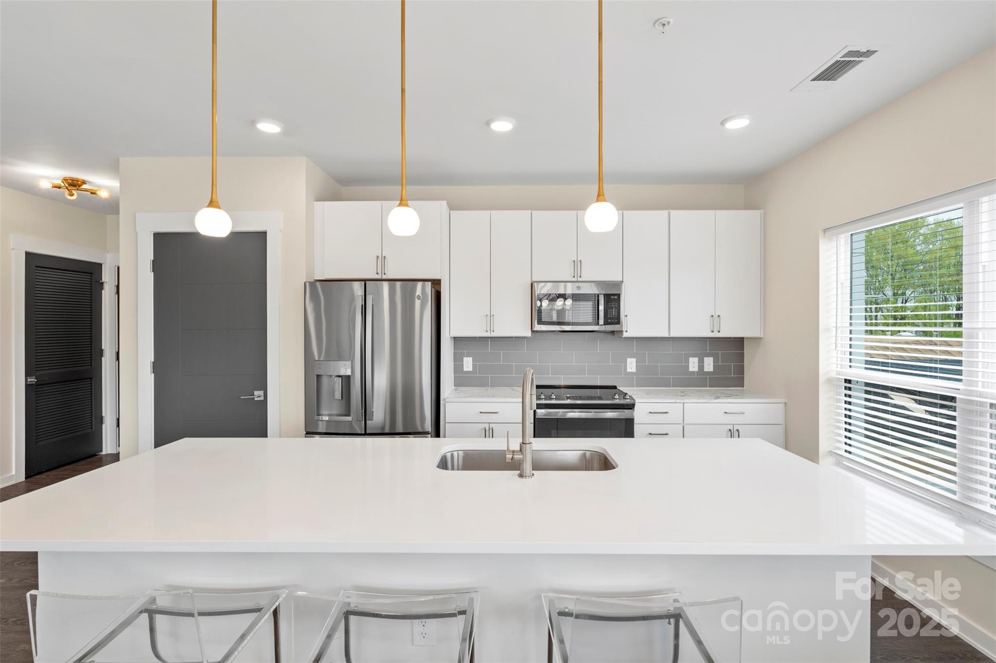3630 N Davidson Street #3301 — Charlotte