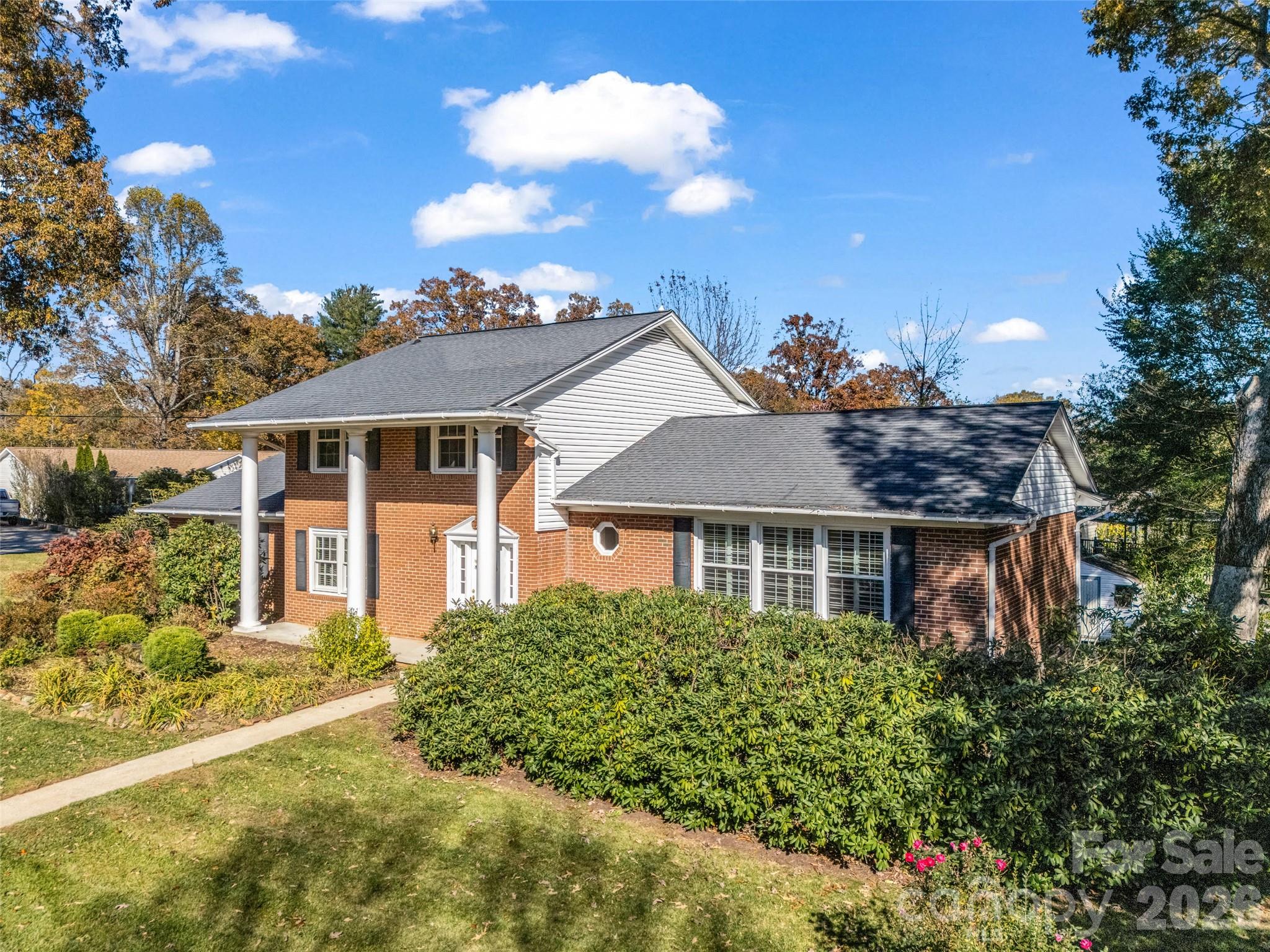 101 Bent Creek Ranch Road — Asheville