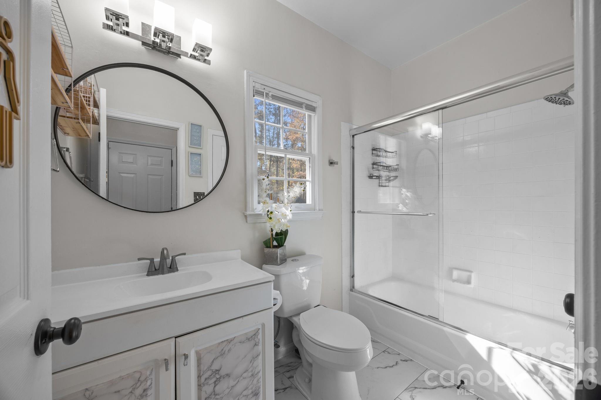 7708 Harrington Woods Road — Charlotte