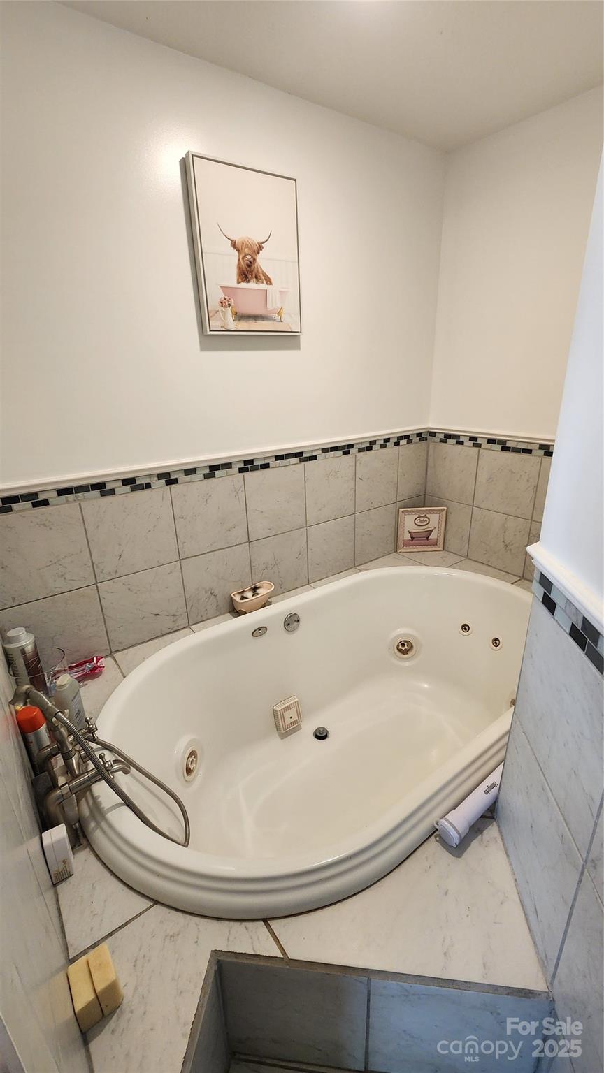 1235 Sulphur Springs Road — Waynesville
