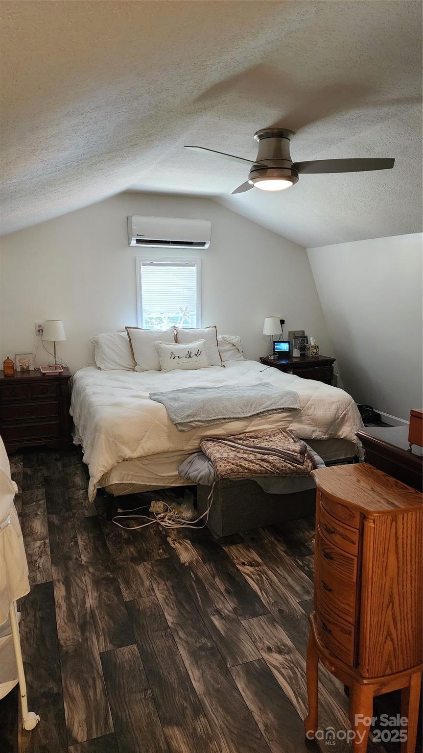 1235 Sulphur Springs Road — Waynesville