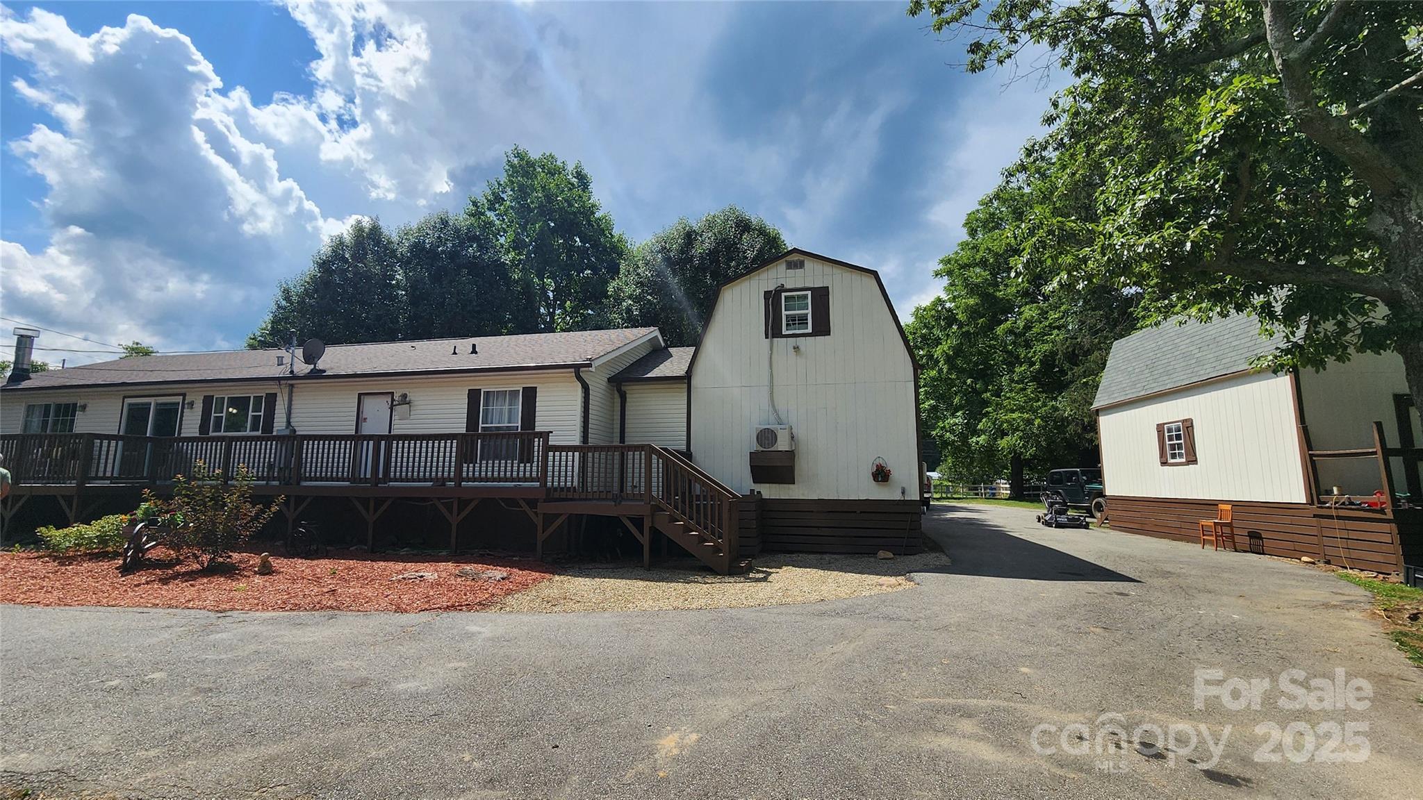 1235 Sulphur Springs Road — Waynesville