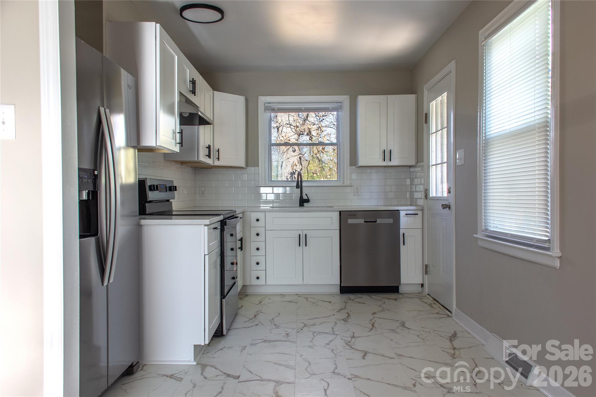 2854 Burbank Drive — Charlotte