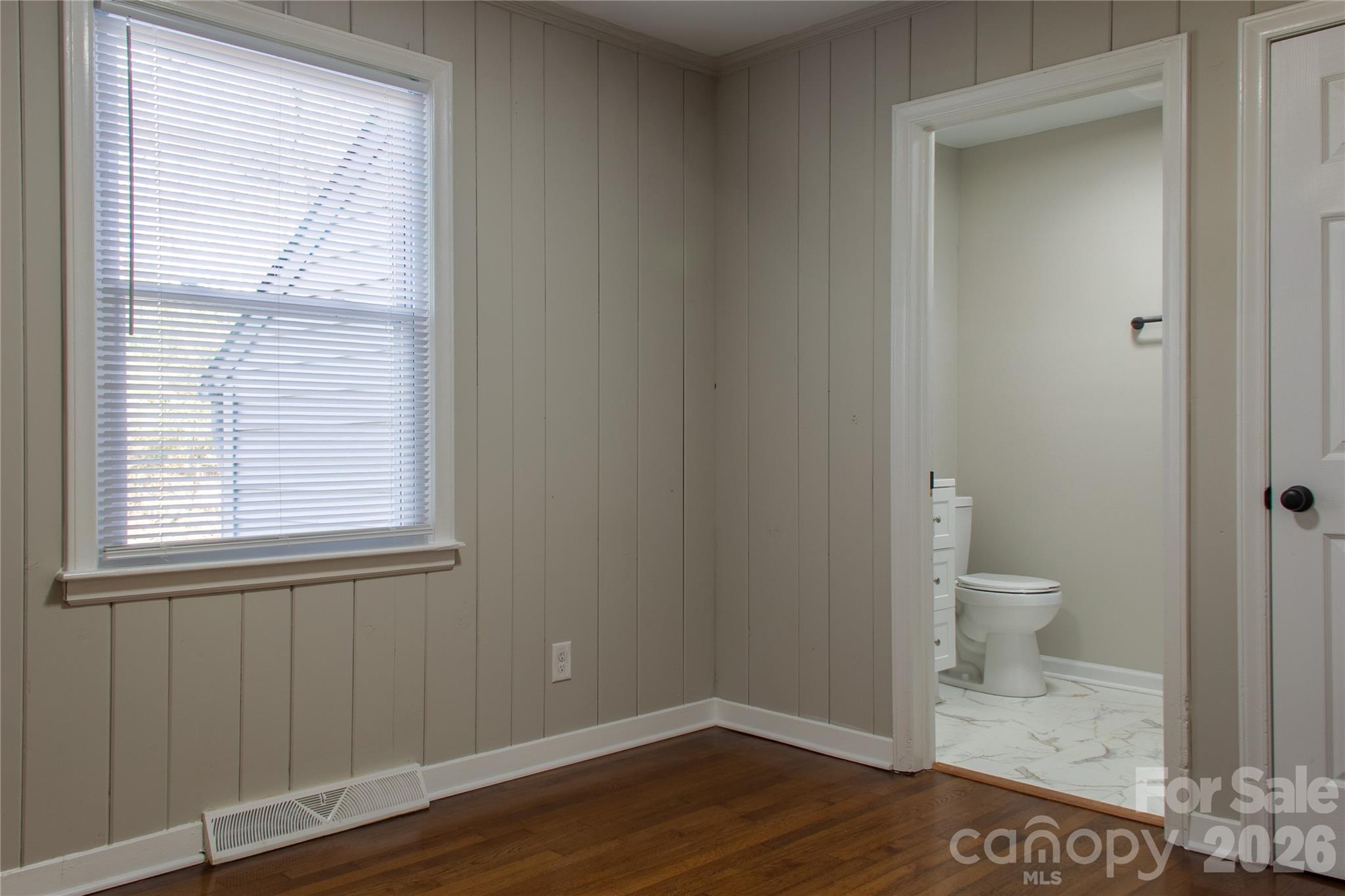 2854 Burbank Drive — Charlotte