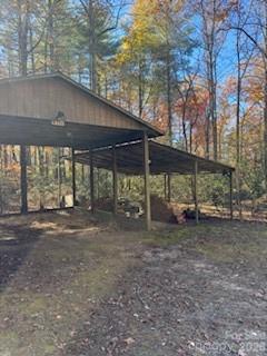 667 Pinewood Knoll Drive — Hendersonville