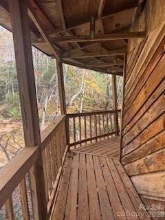 667 Pinewood Knoll Drive — Hendersonville