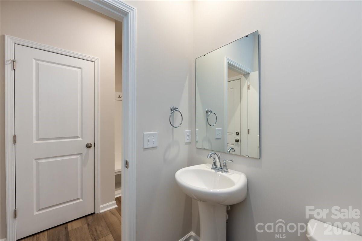 8434 Discovery Lane — Charlotte