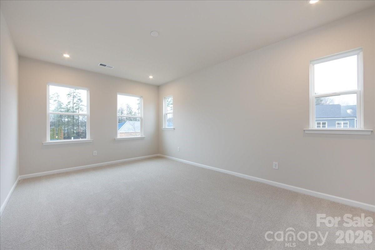 8434 Discovery Lane — Charlotte