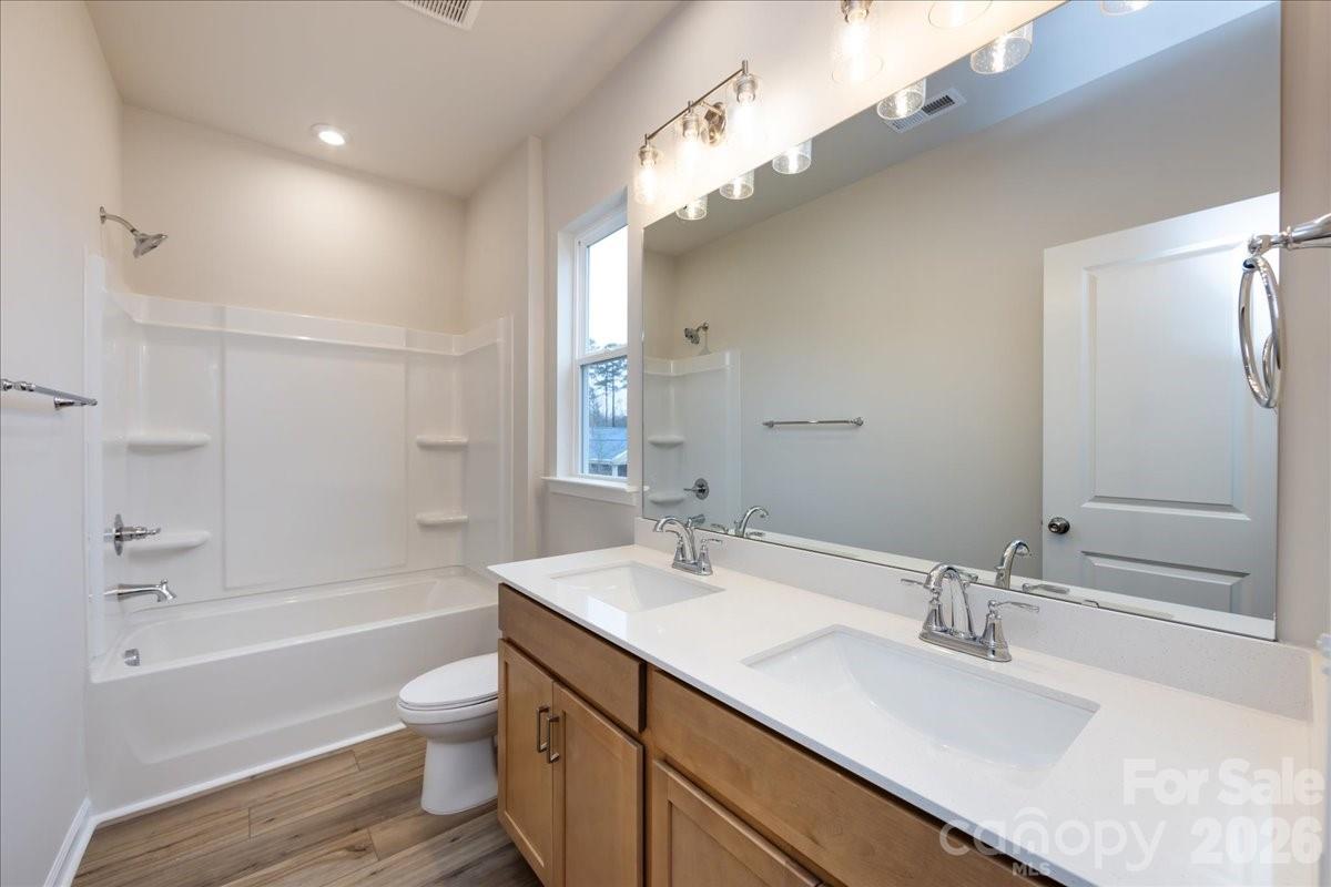8434 Discovery Lane — Charlotte