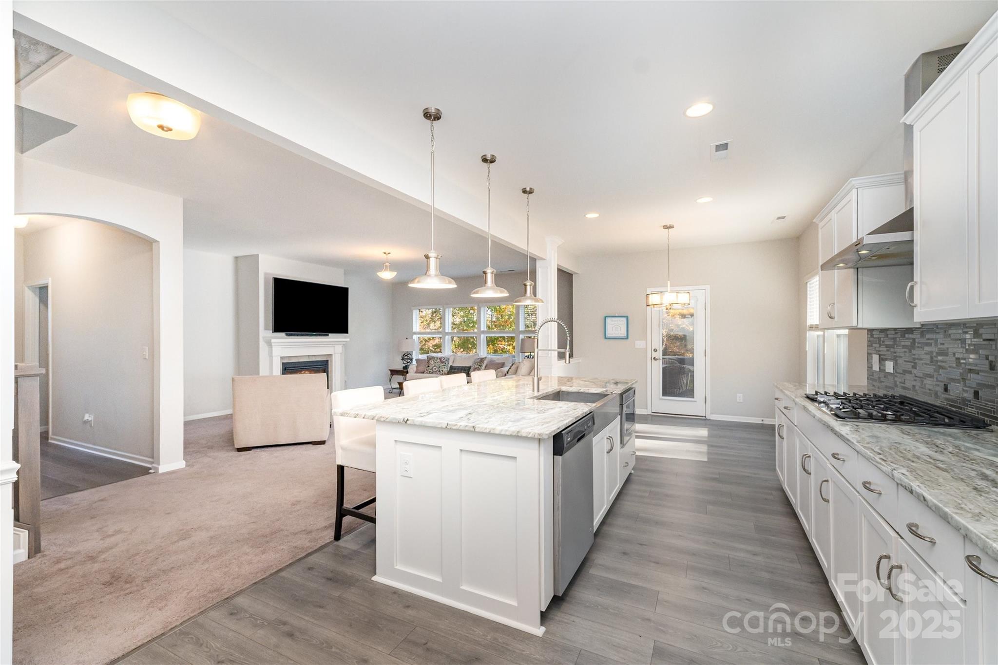 423 Crisfield Court — York