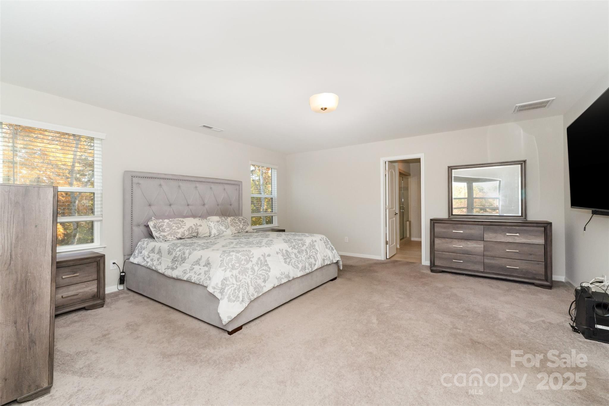 423 Crisfield Court — York
