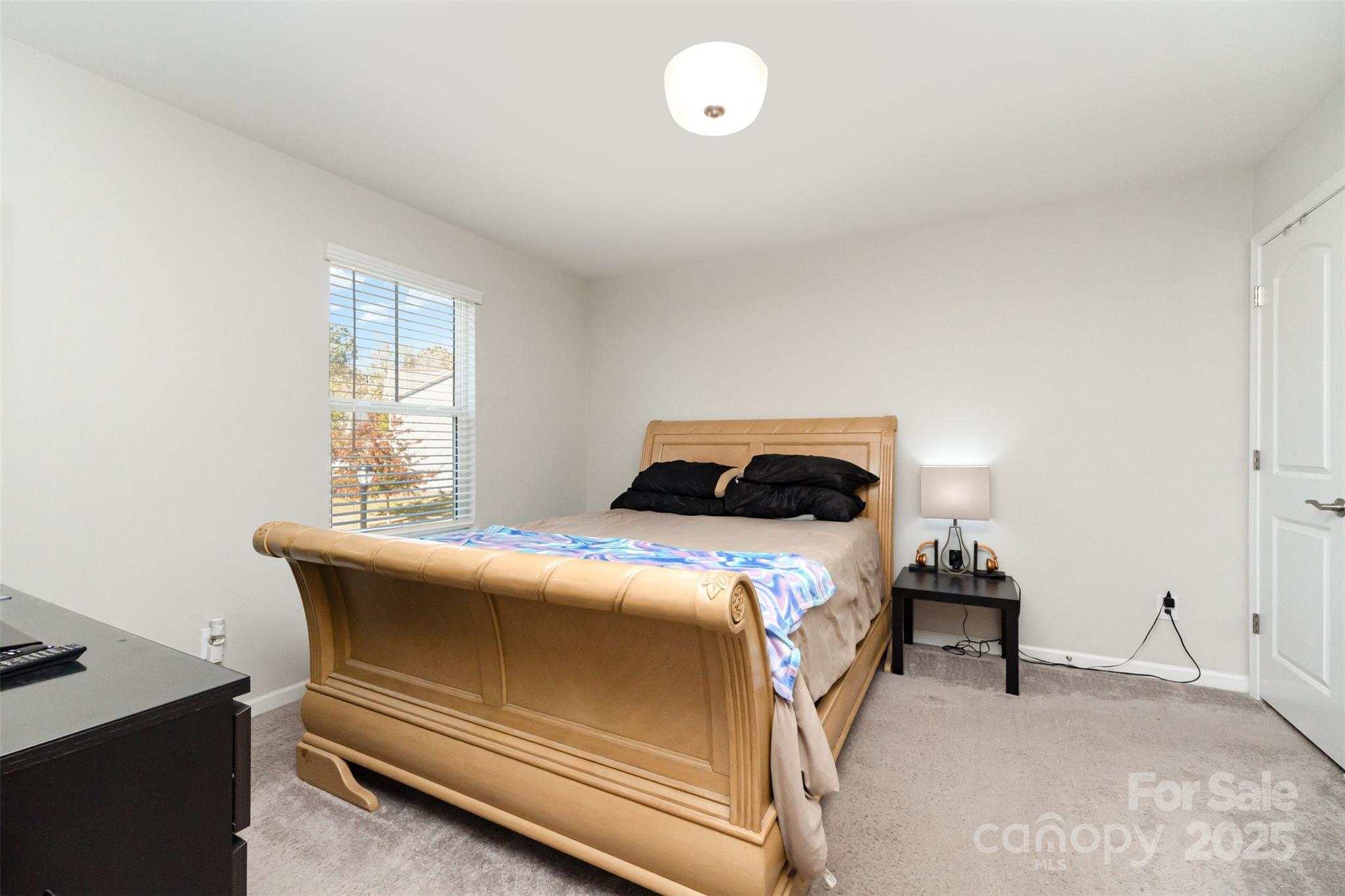423 Crisfield Court — York