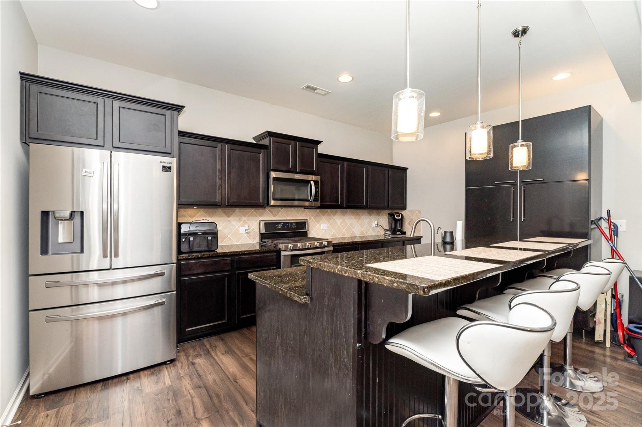 423 Crisfield Court — York