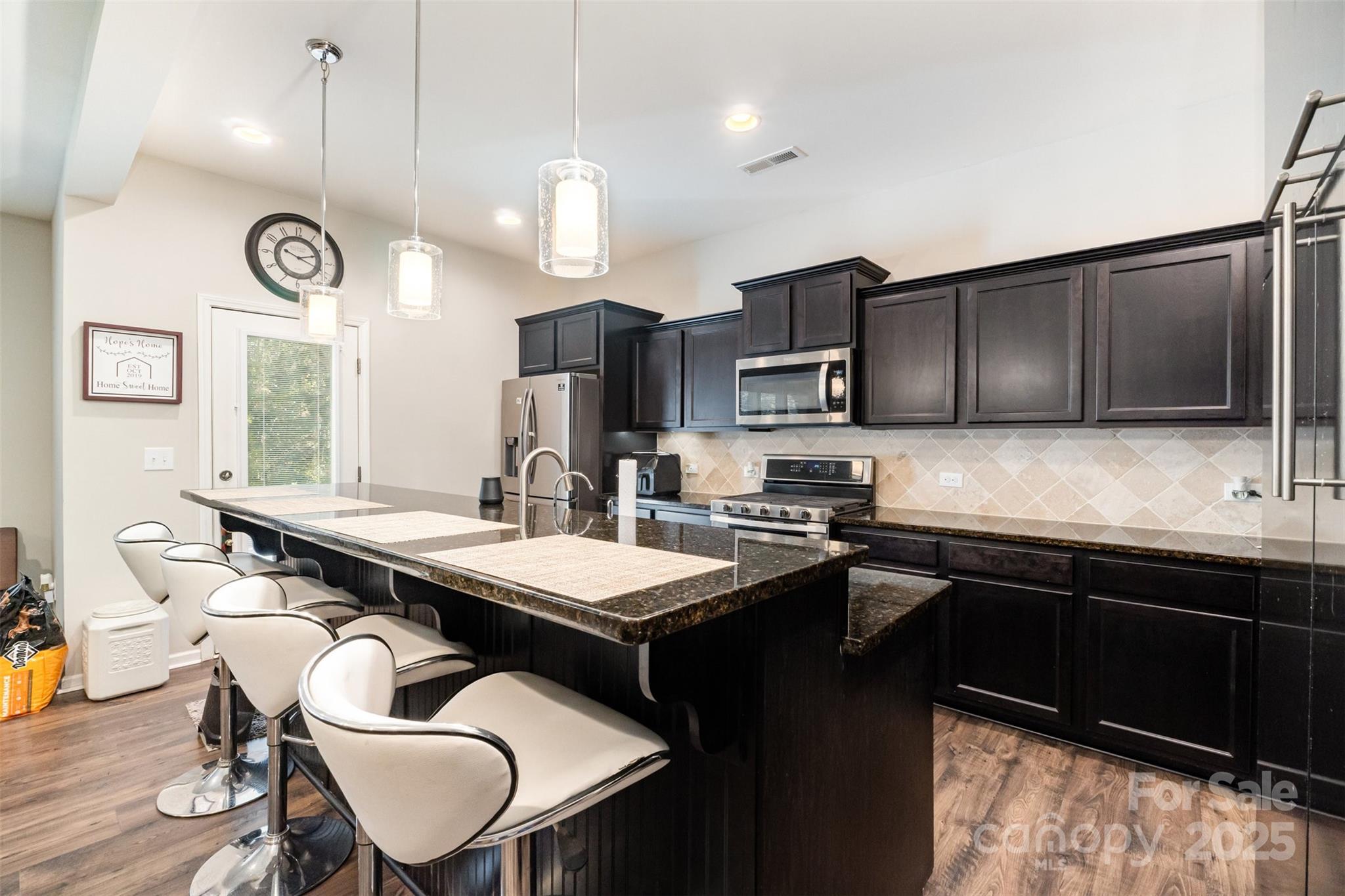 423 Crisfield Court — York