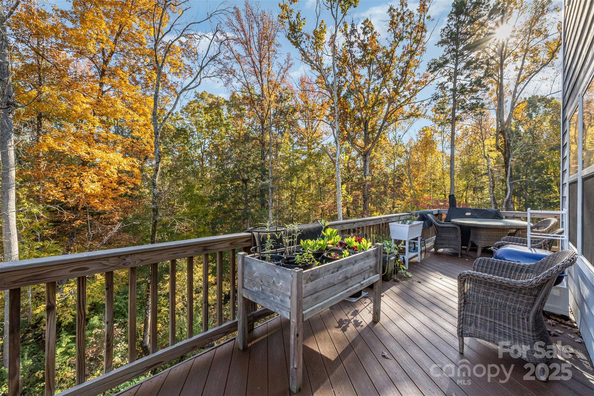 423 Crisfield Court — York