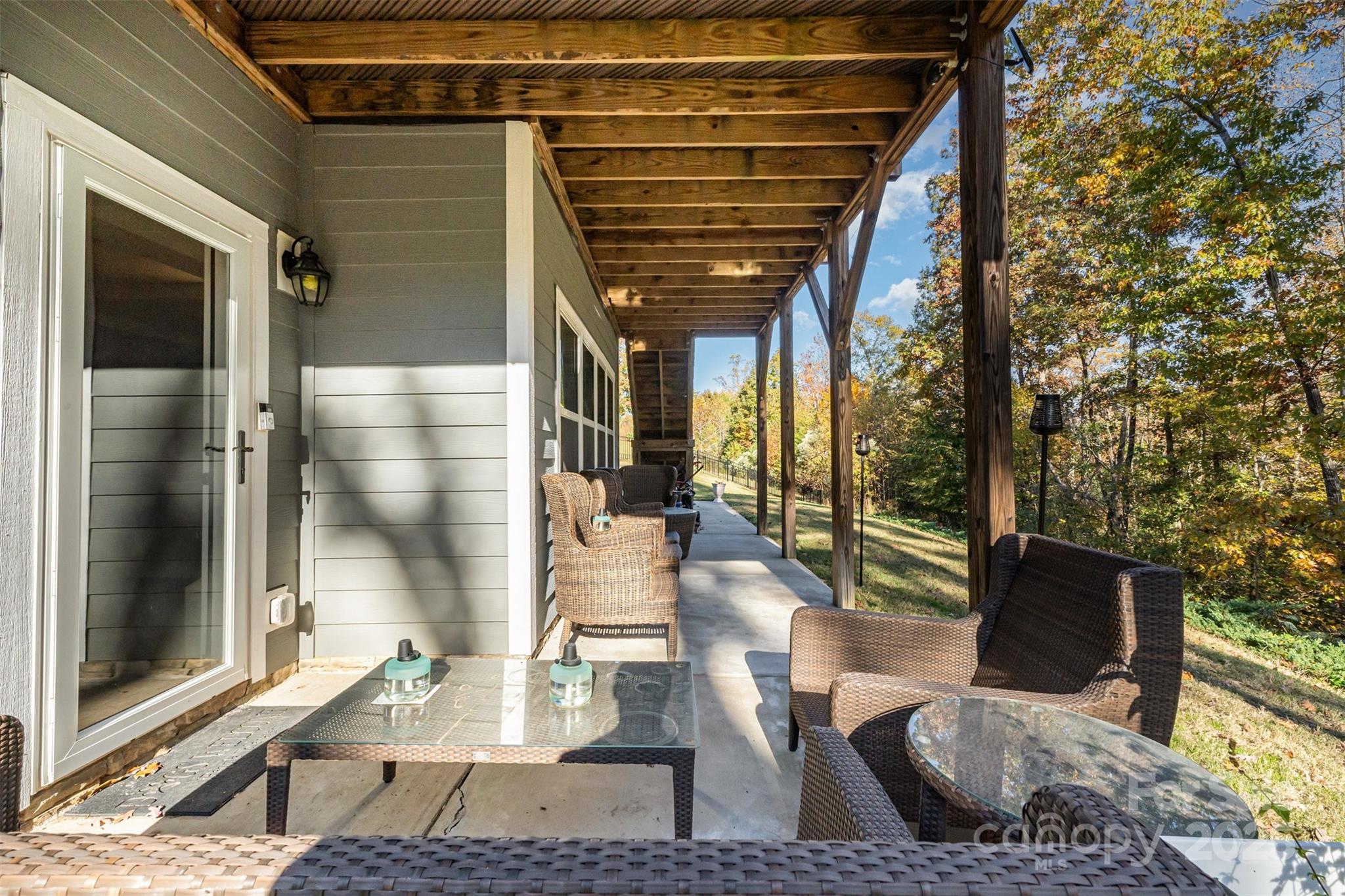 423 Crisfield Court — York