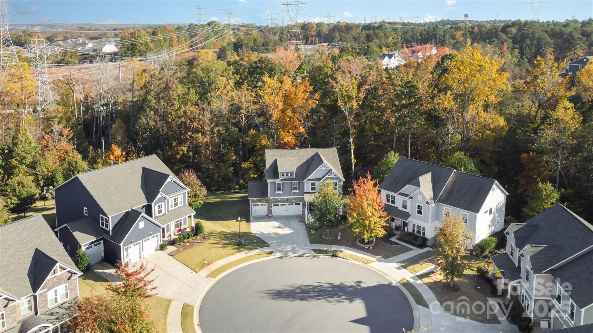 423 Crisfield Court — York