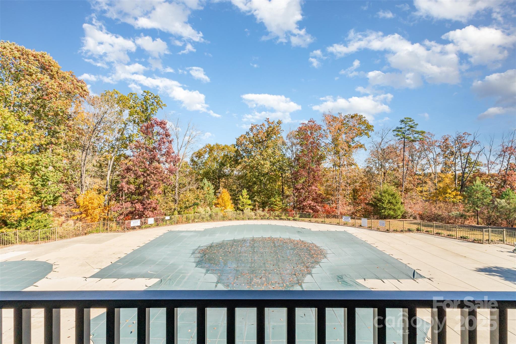 423 Crisfield Court — York