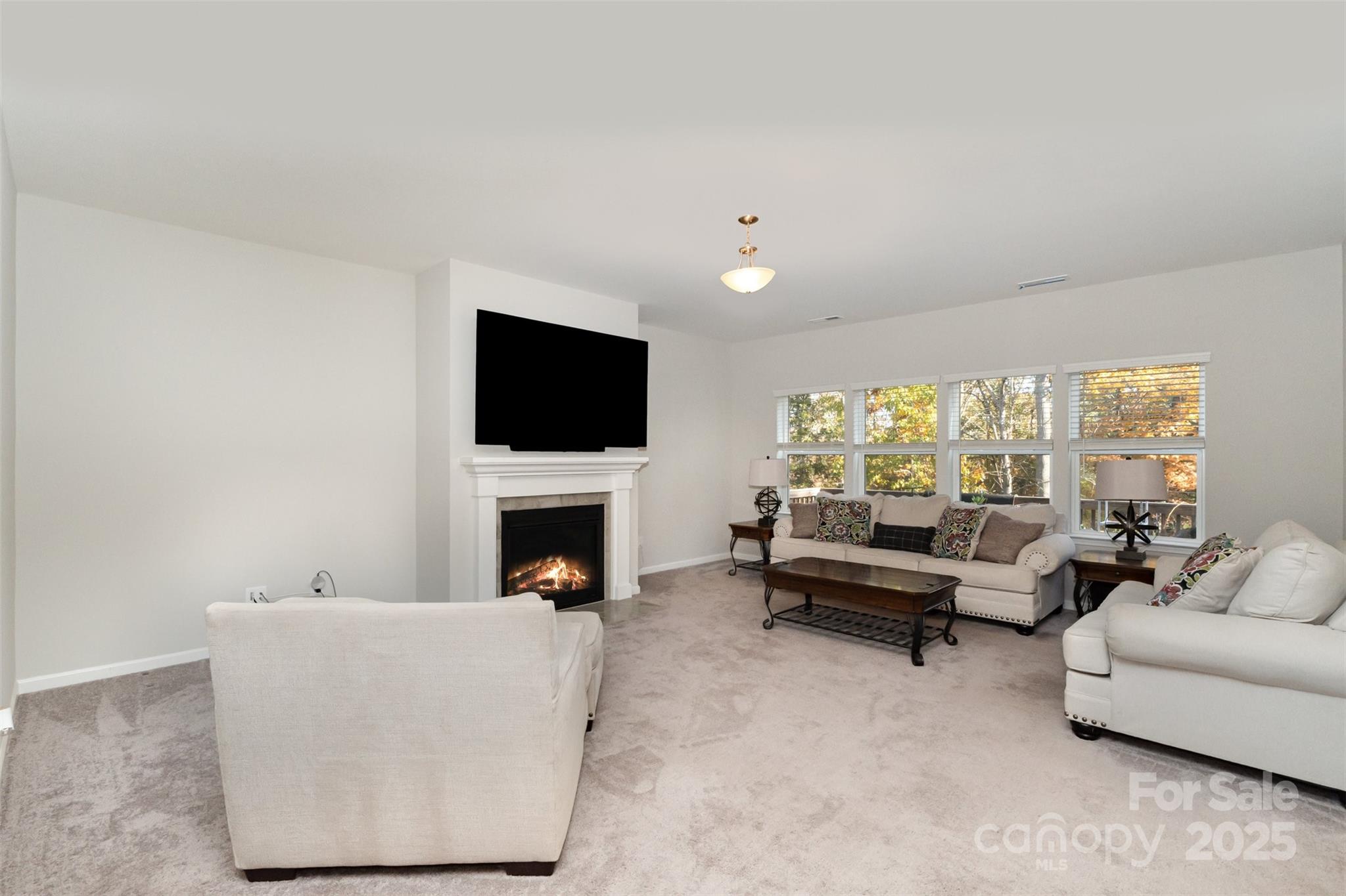 423 Crisfield Court — York