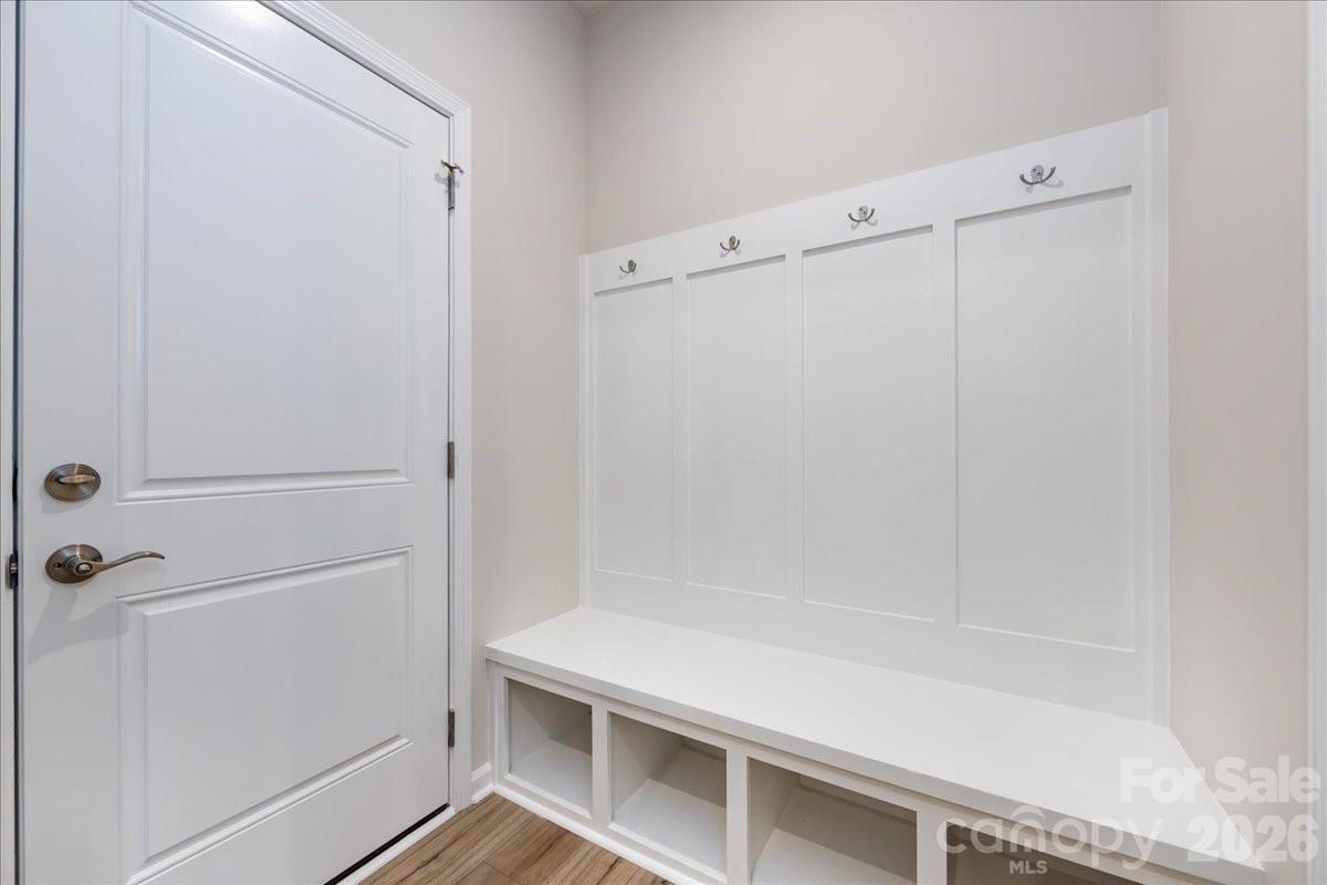 8430 Discovery Lane — Charlotte