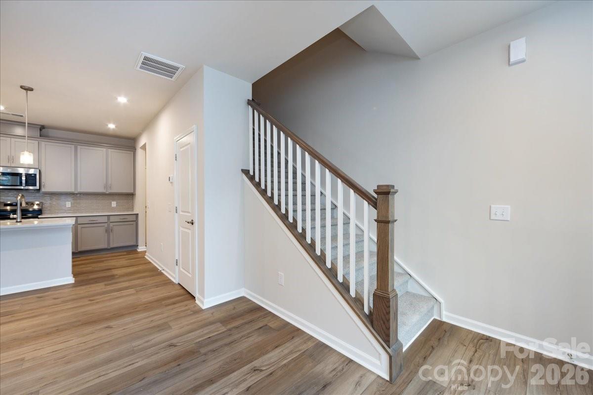 8430 Discovery Lane — Charlotte