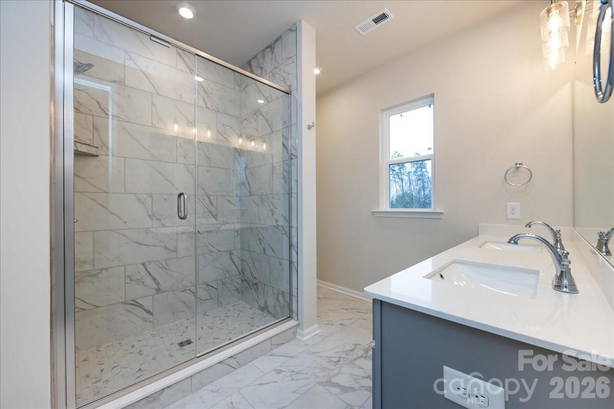 8430 Discovery Lane — Charlotte