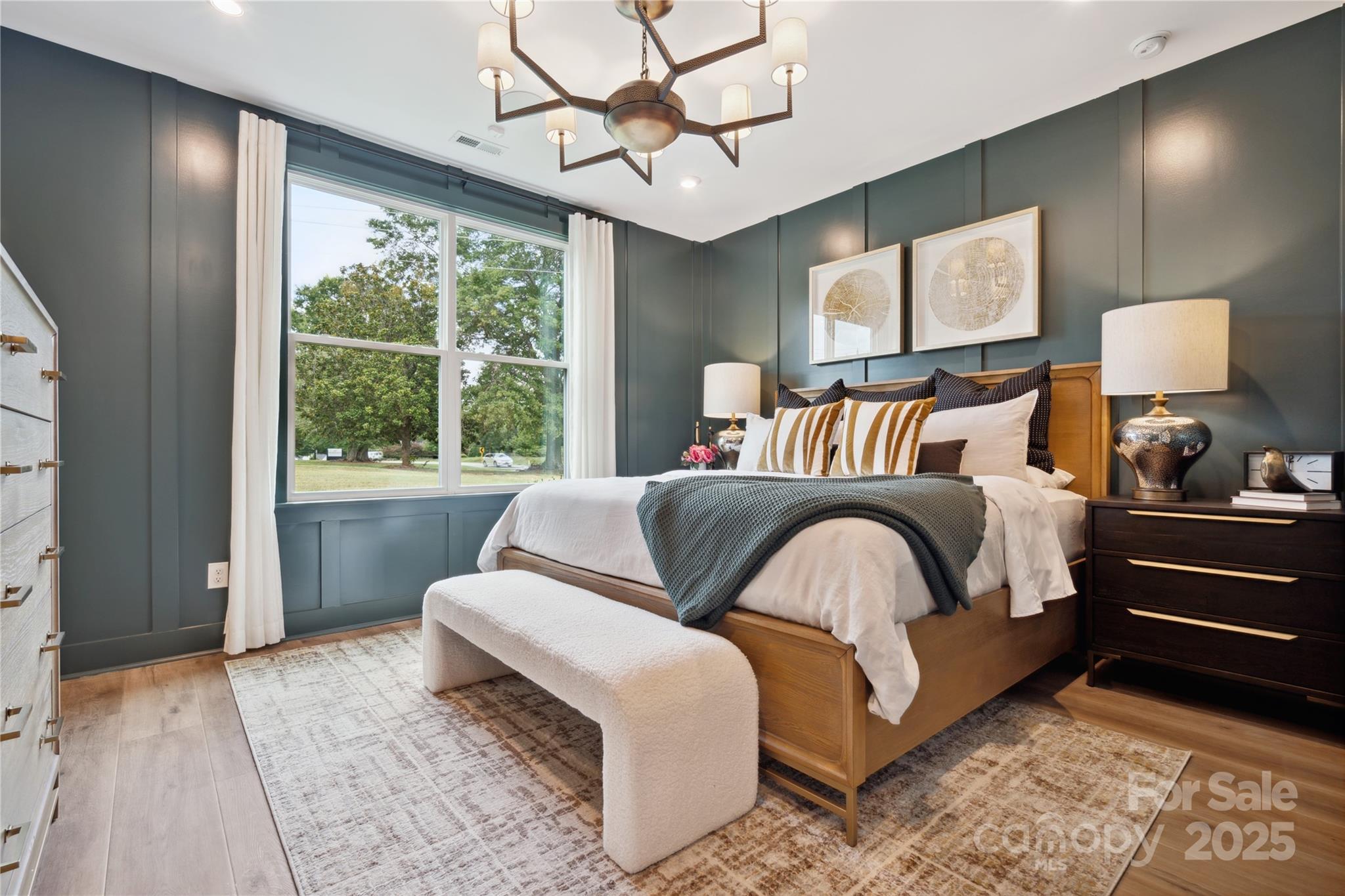 312 Ardmore Drive — Belmont
