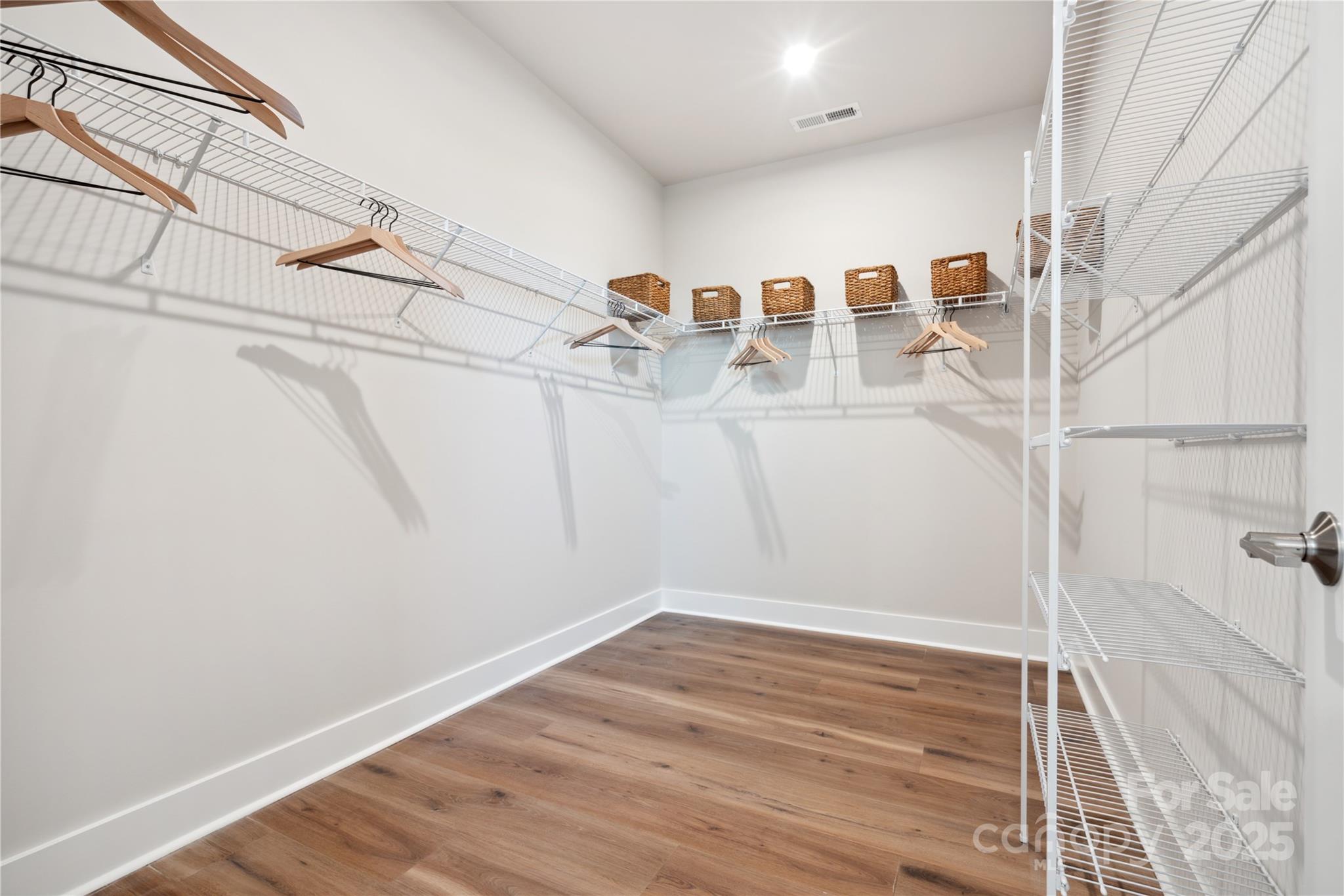 312 Ardmore Drive — Belmont