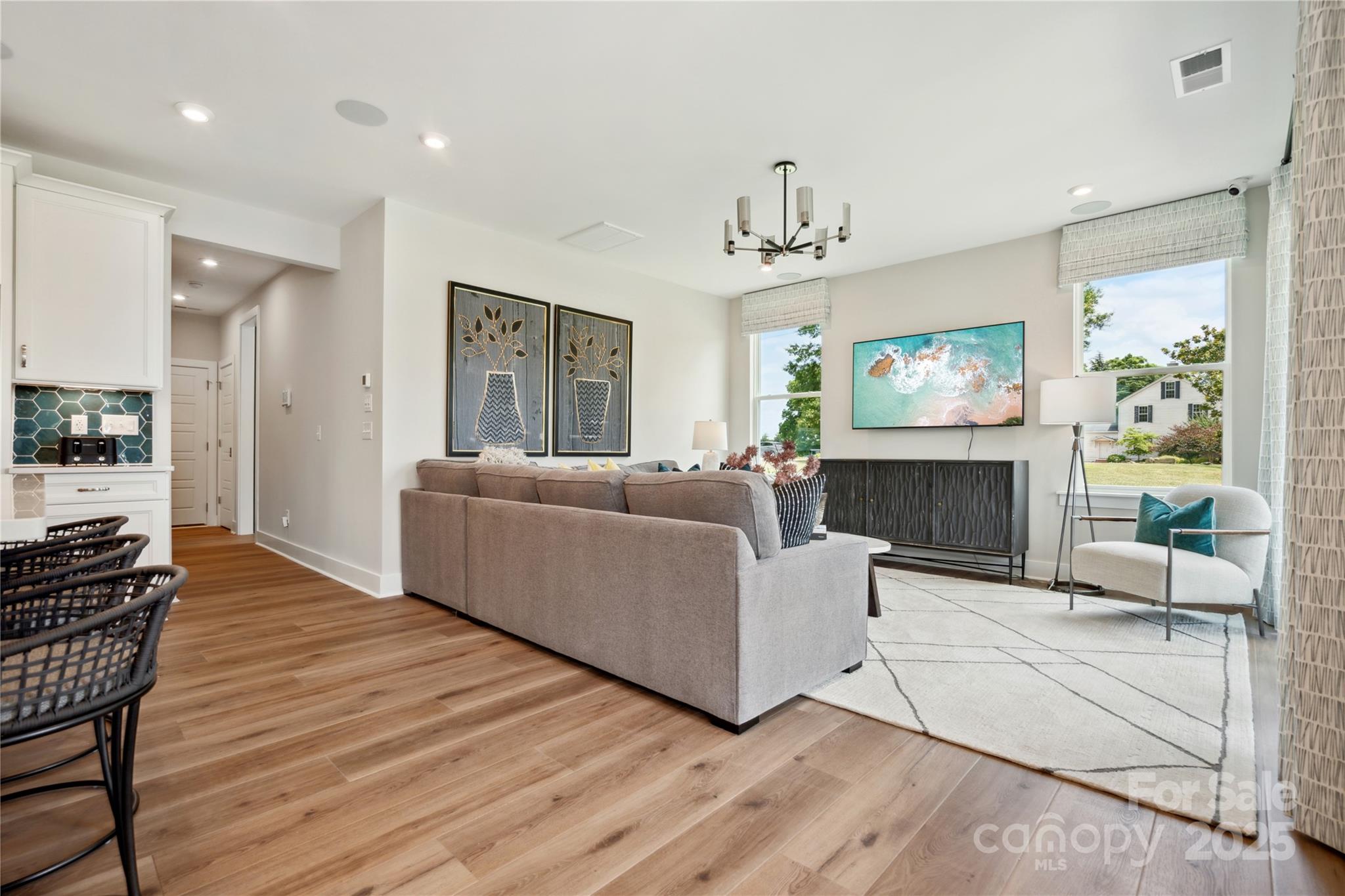 312 Ardmore Drive — Belmont