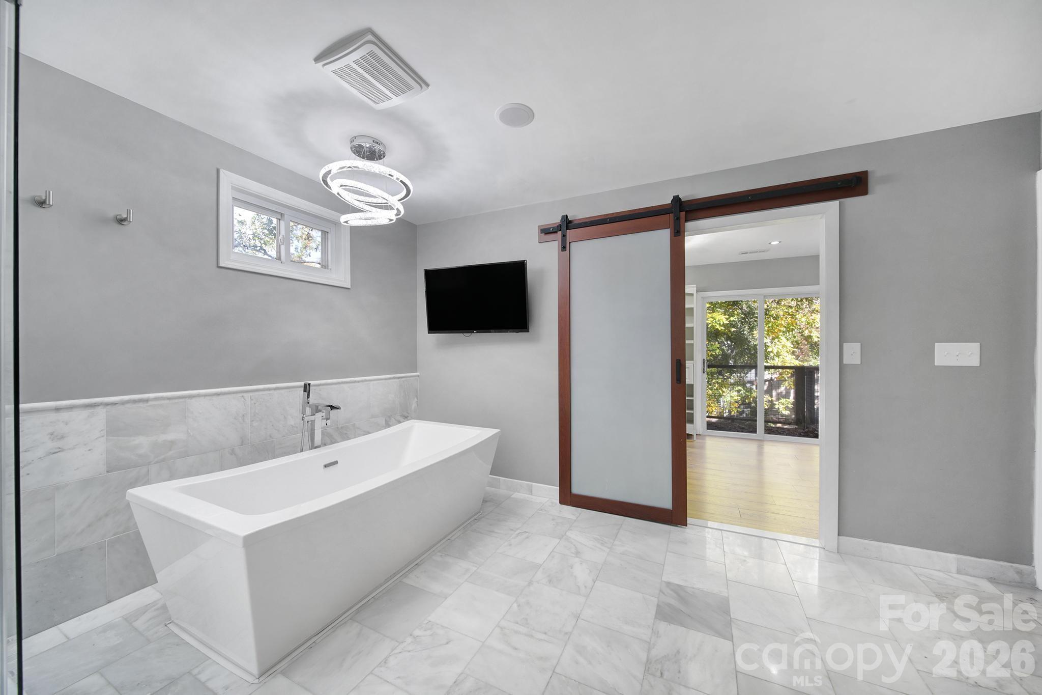 7005 Tega Cay Drive — Tega Cay