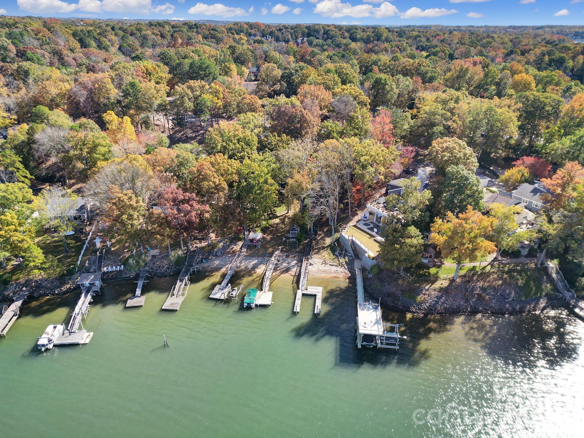 7005 Tega Cay Drive — Tega Cay