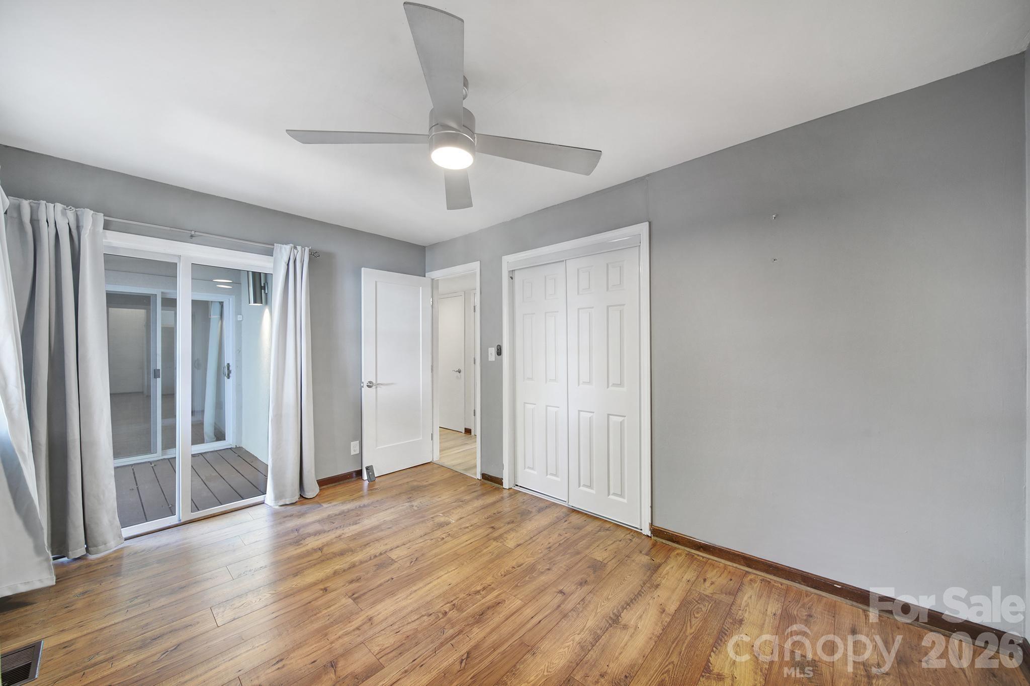 7005 Tega Cay Drive — Tega Cay