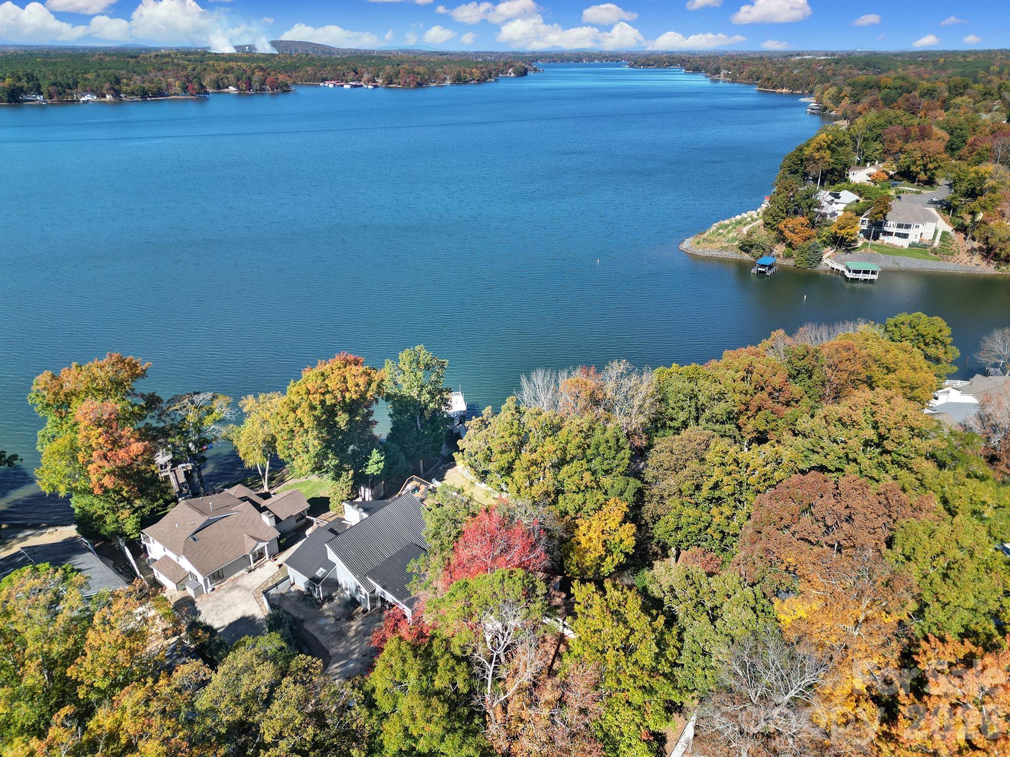 7005 Tega Cay Drive — Tega Cay