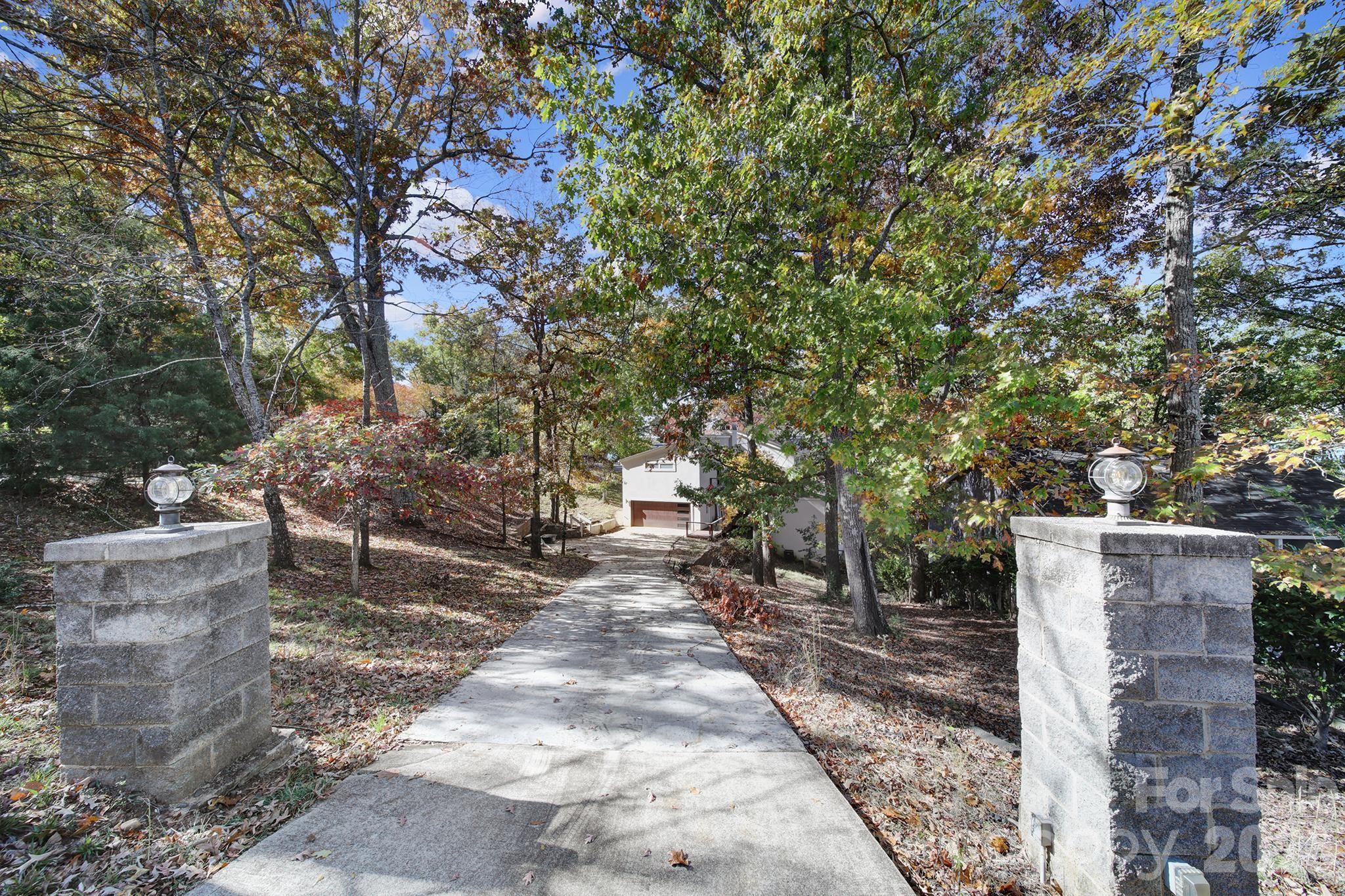 7005 Tega Cay Drive — Tega Cay