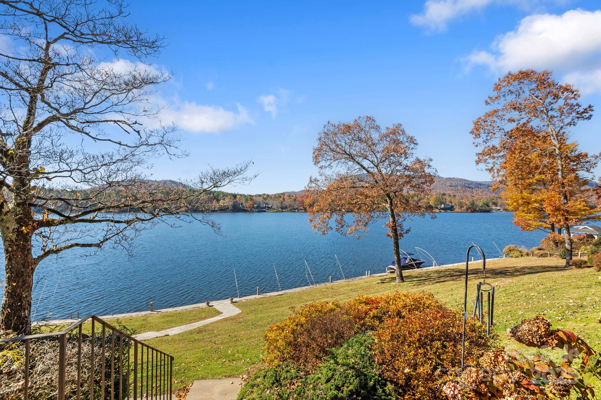 68 Toxaway Point #C1 — Lake Toxaway