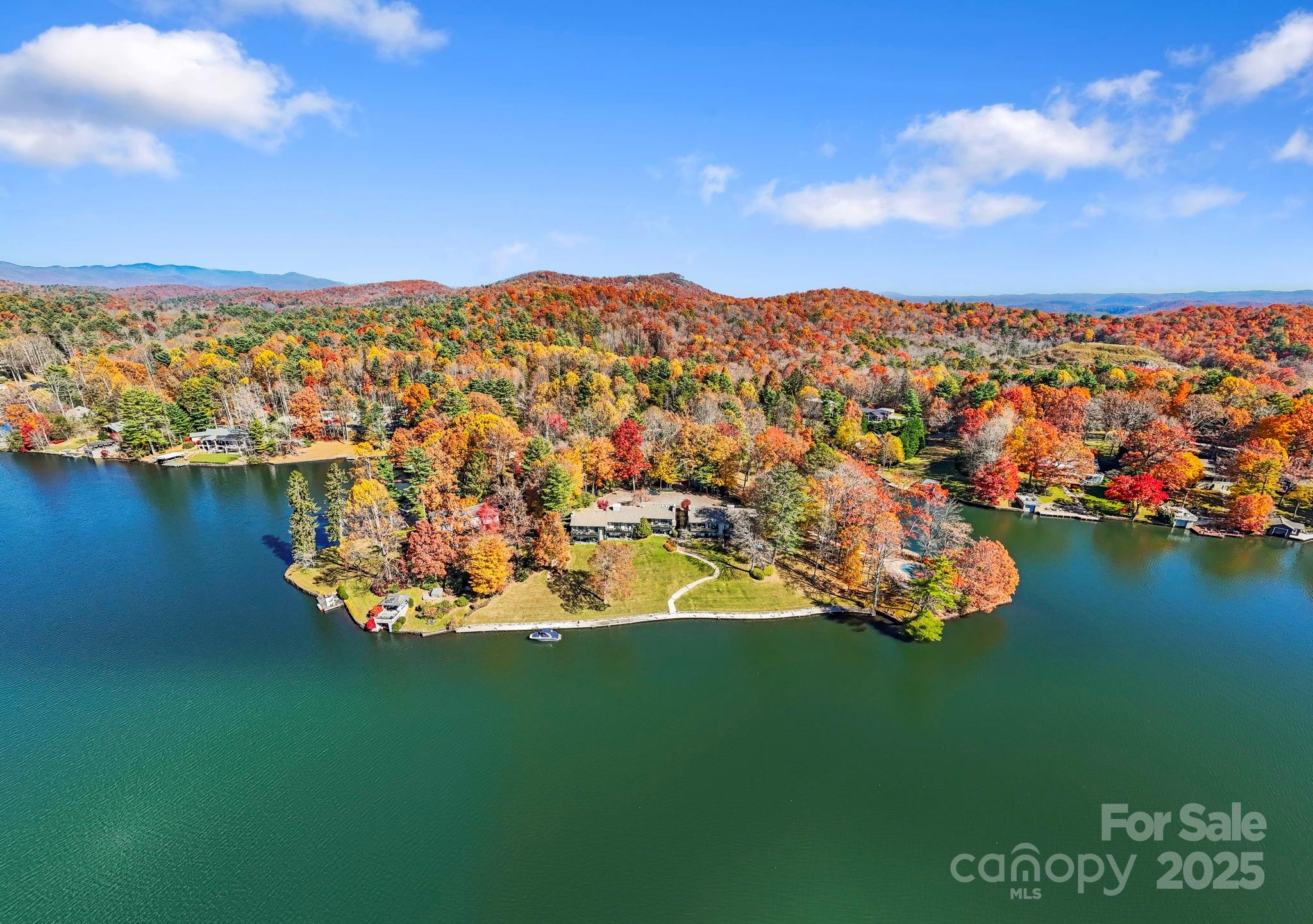 68 Toxaway Point #C1 — Lake Toxaway