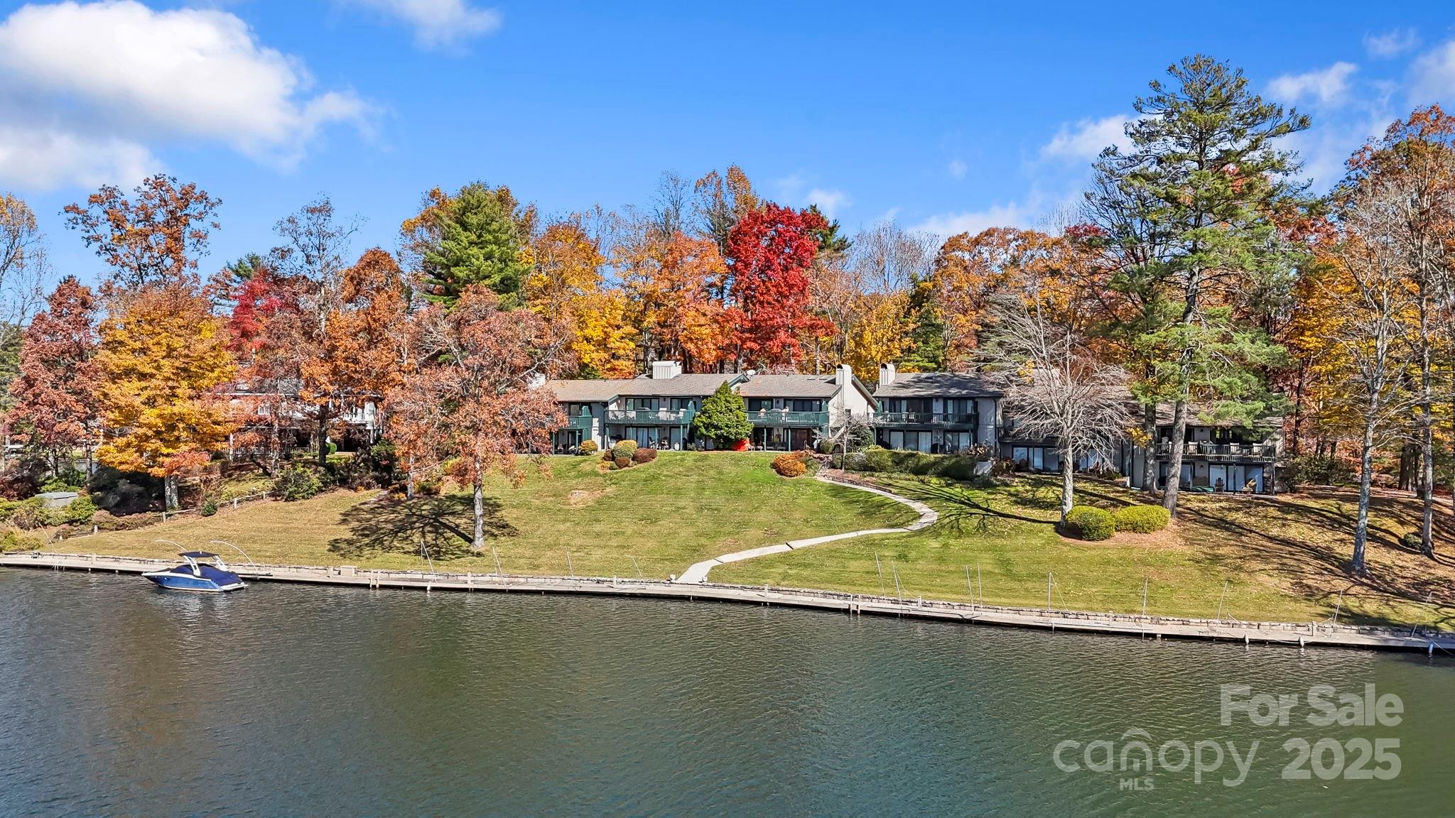 68 Toxaway Point #C1 — Lake Toxaway