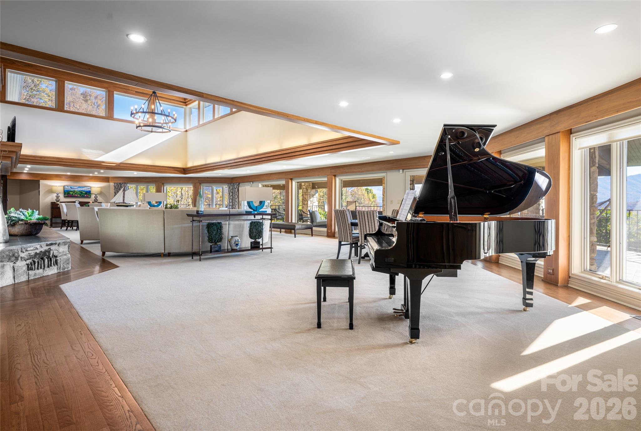 820 Laurel Ridge Drive — Waynesville