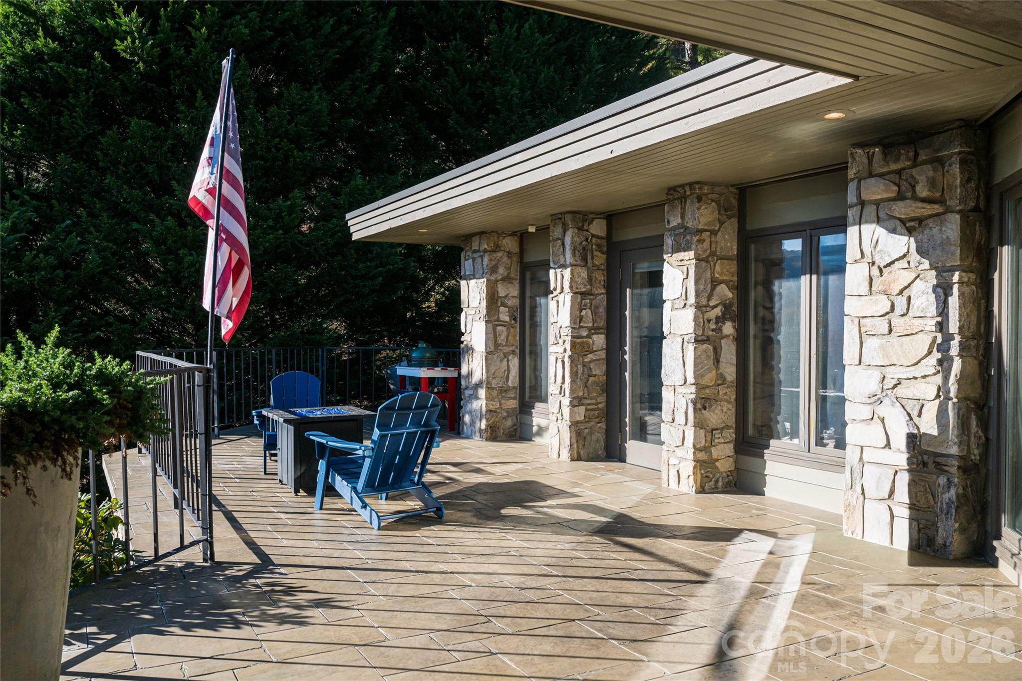 820 Laurel Ridge Drive — Waynesville