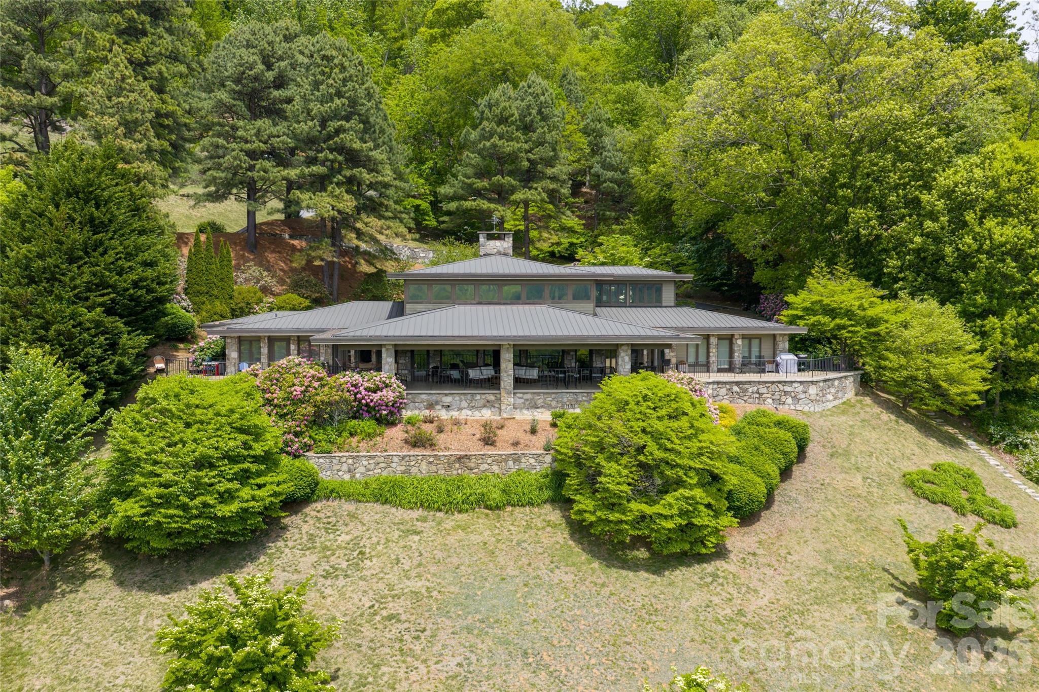 820 Laurel Ridge Drive — Waynesville