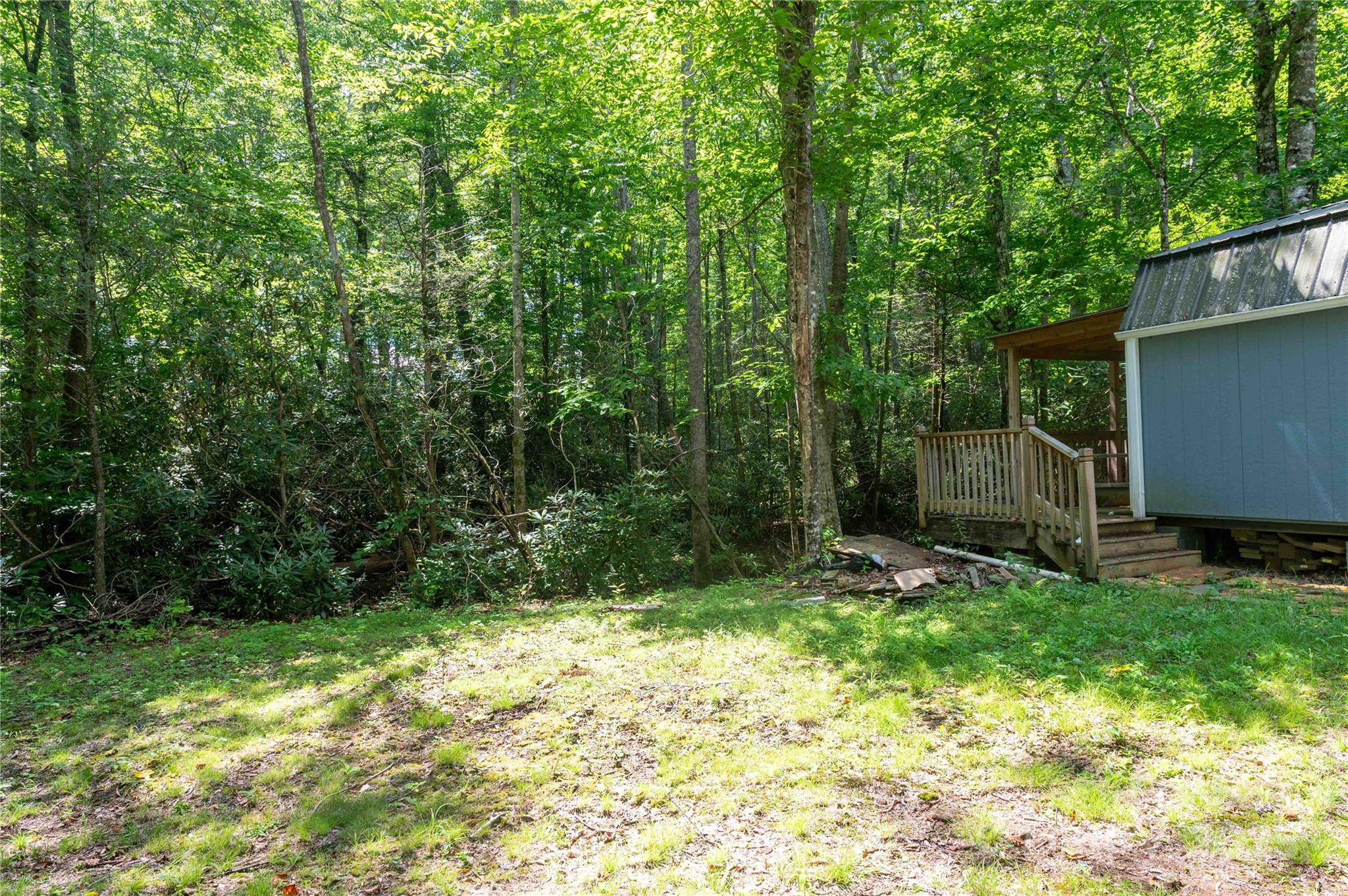 245 White Oak Creek Road — Burnsville