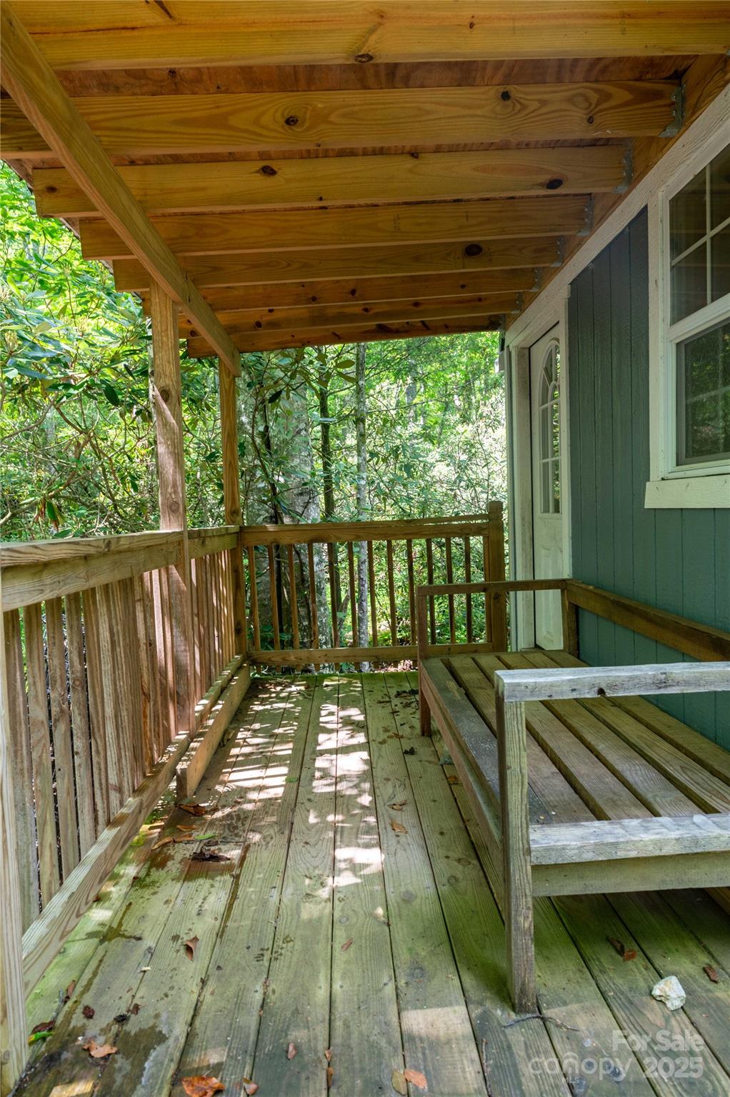 245 White Oak Creek Road — Burnsville
