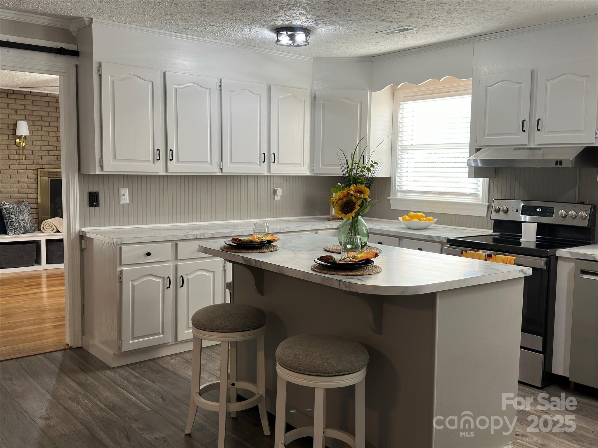 2945 Freezer Locker Road — Hudson