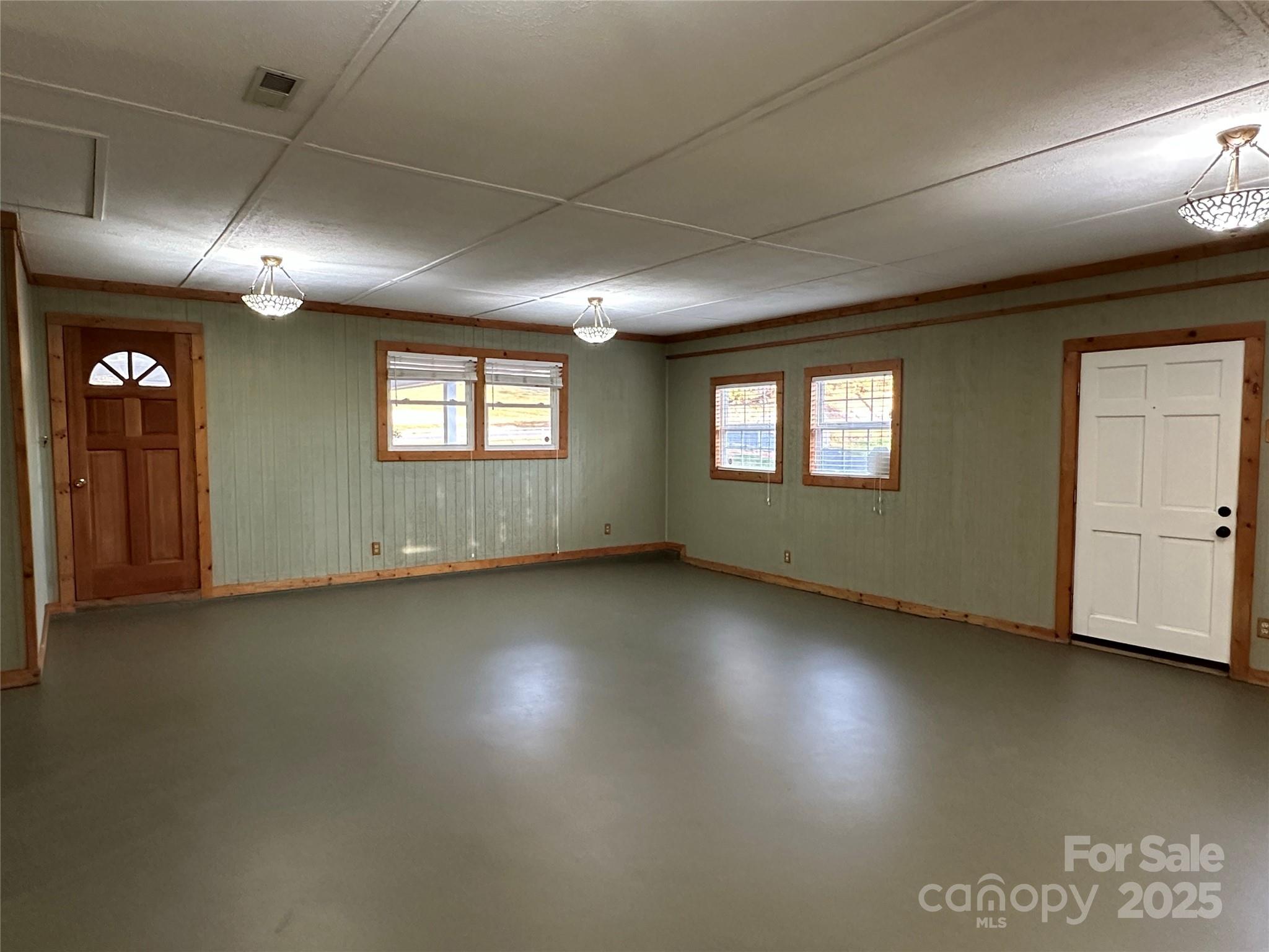 2945 Freezer Locker Road — Hudson