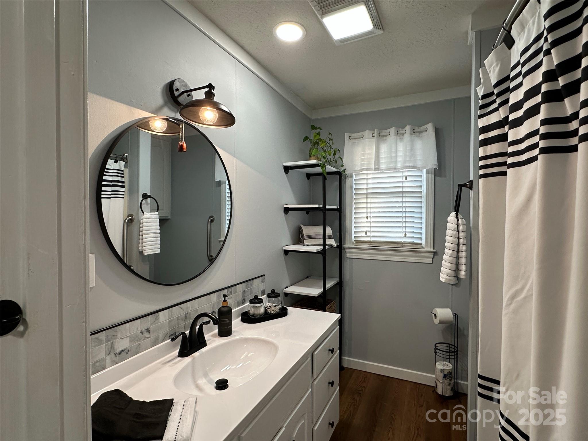 2945 Freezer Locker Road — Hudson