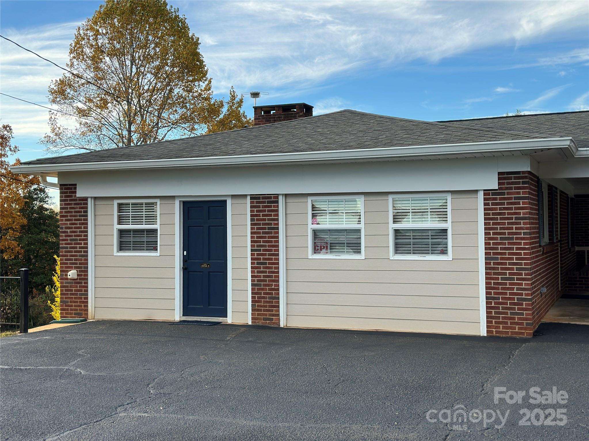 2945 Freezer Locker Road — Hudson