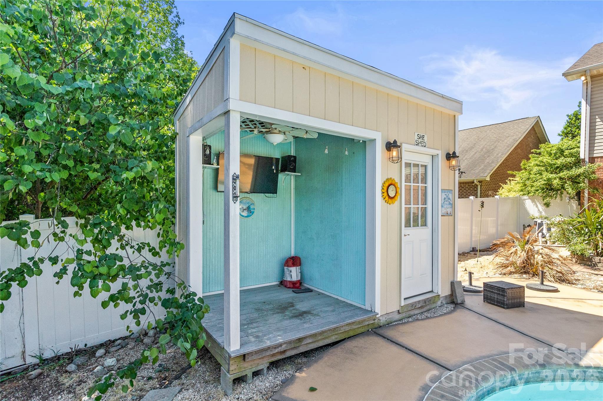 1758 Newland Road — Denver