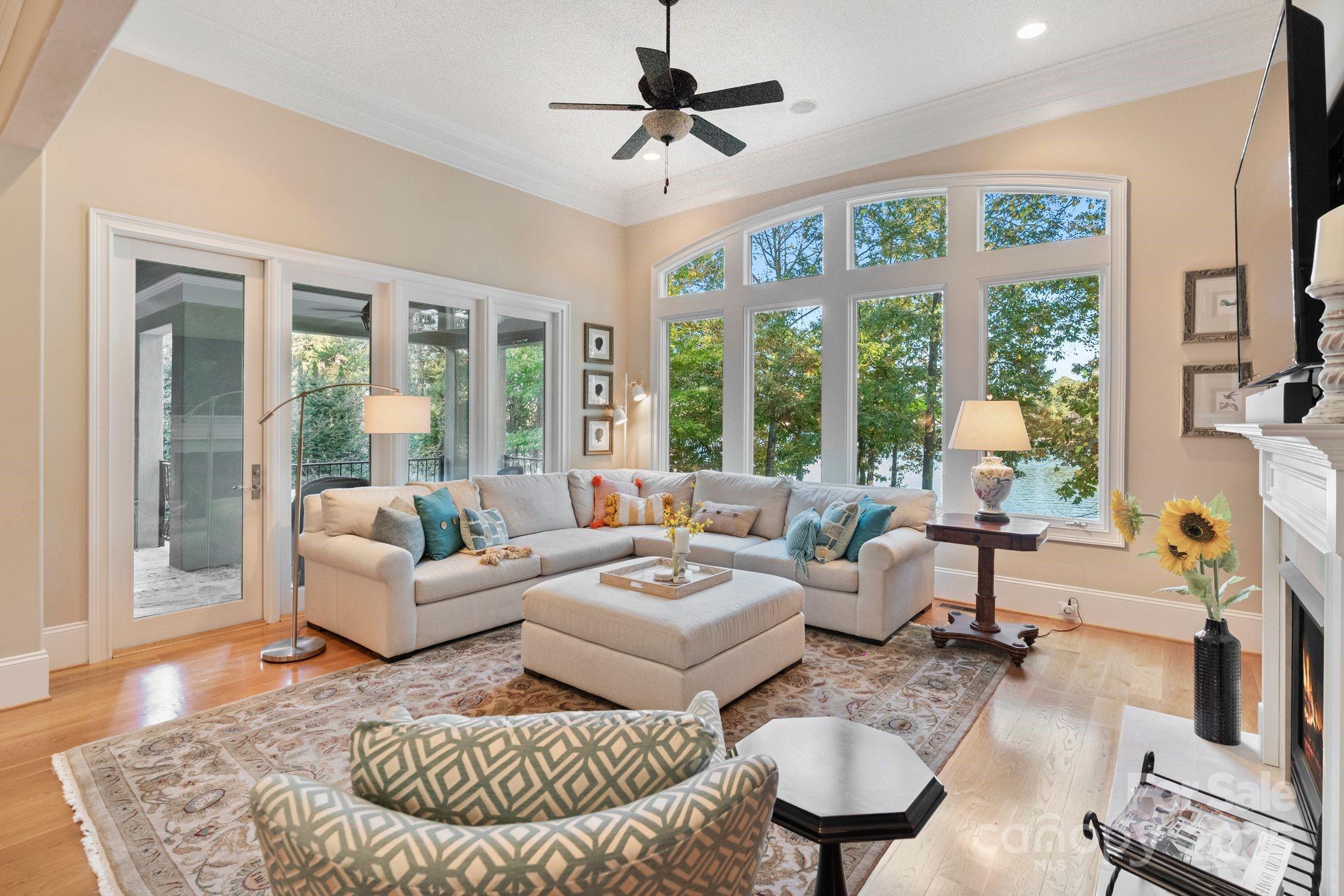9225 Fair Oak Drive — Sherrills Ford