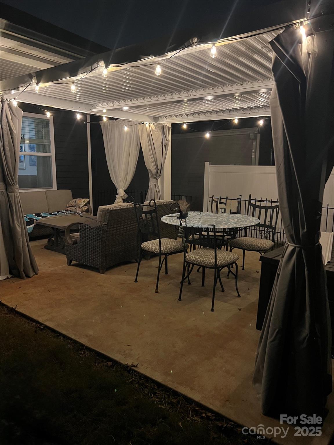 1131 Staghorn Avenue — Lyman