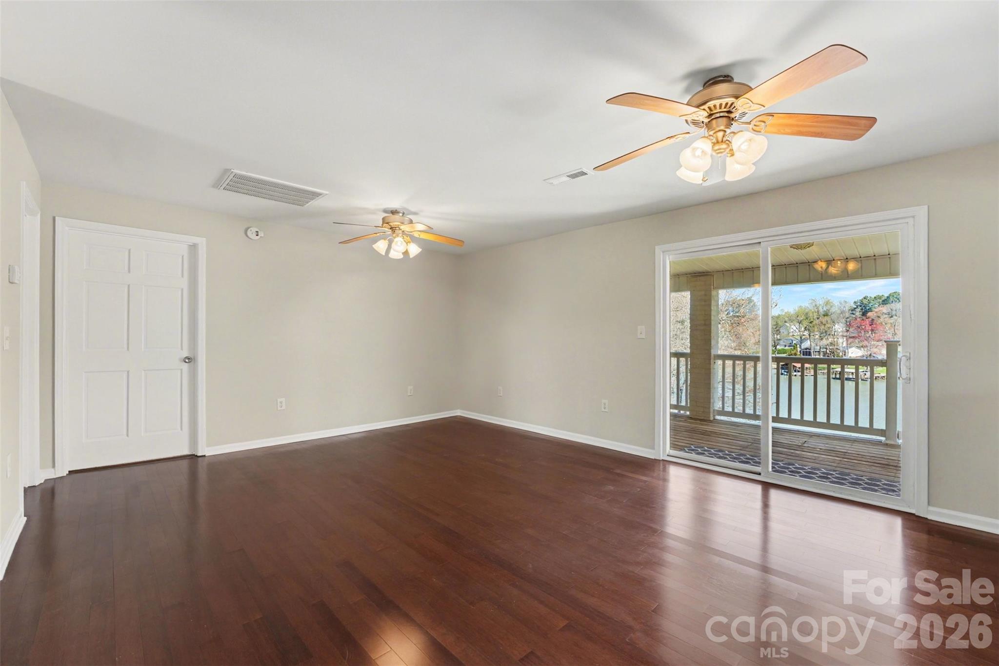 7088 Wateredge Drive — Sherrills Ford